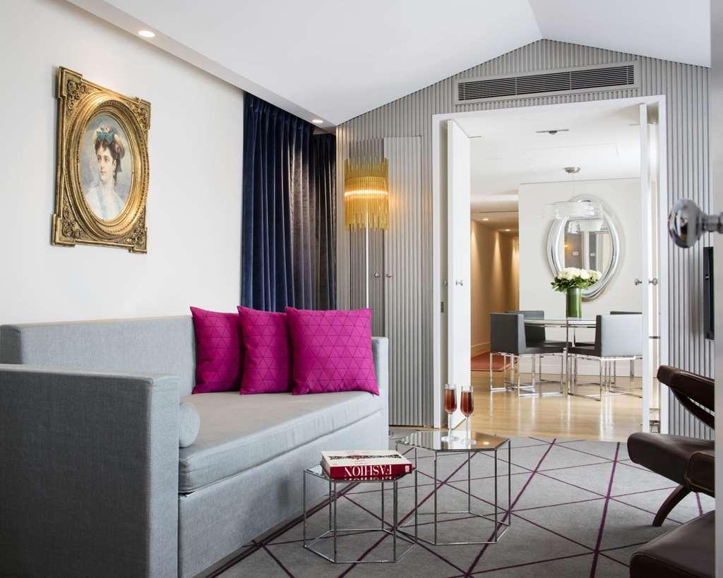 Hotel De Sers Champs Elysees Paříž Pokoj fotografie